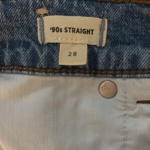 Madewell 90s Straight leg jeans in faded denim